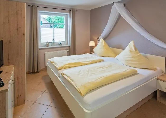 Ferienwohnung-ambiente شقة *